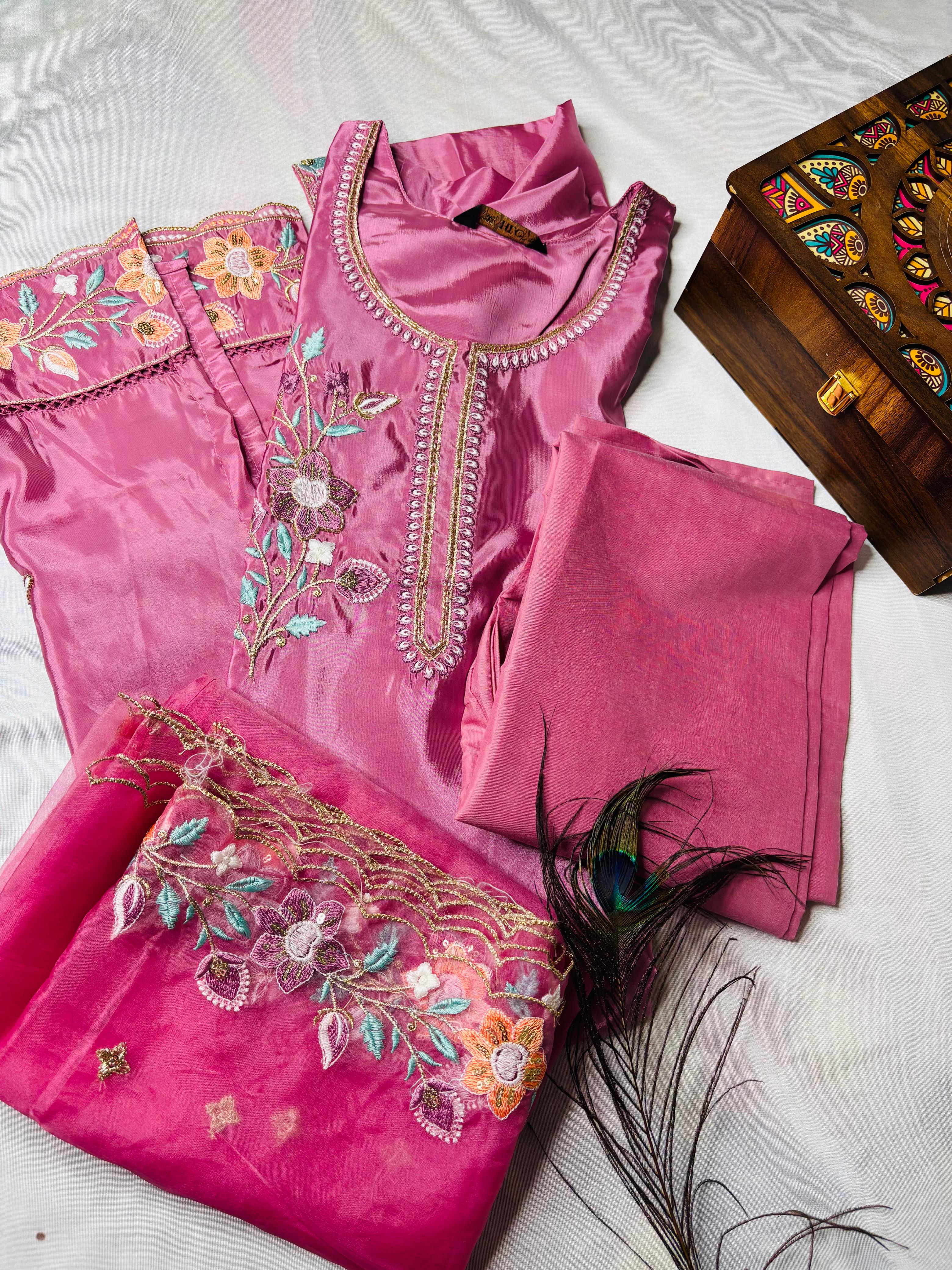 Soft Pink Floral Luxe Kurti Set